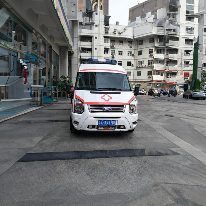 甘孜病重转院救护车出租案例